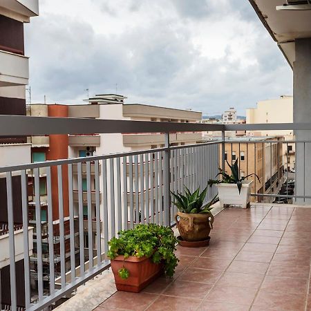 Blu Monopoli Apartment Bagian luar foto