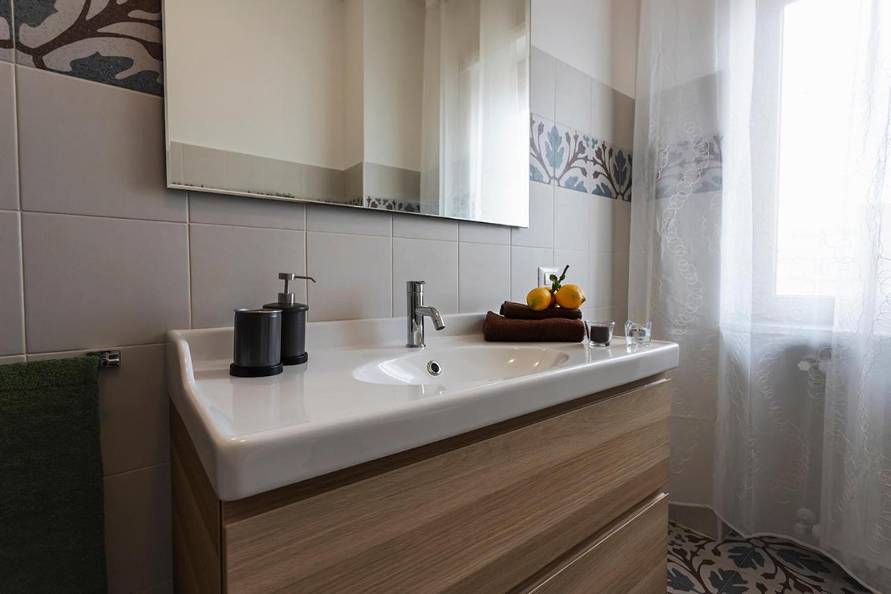 Blu Monopoli Apartment Bagian luar foto